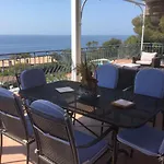 Elisabeth Saint-raphael Villa