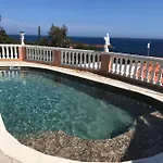 Elisabeth Saint-raphael Saint-Raphael (Var)