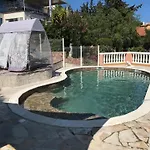 Elisabeth Saint-raphael * Saint-Raphael (Var)